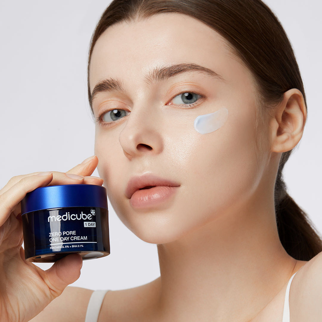 ZERO PORE ONE DAY CREAM MEDICUBE